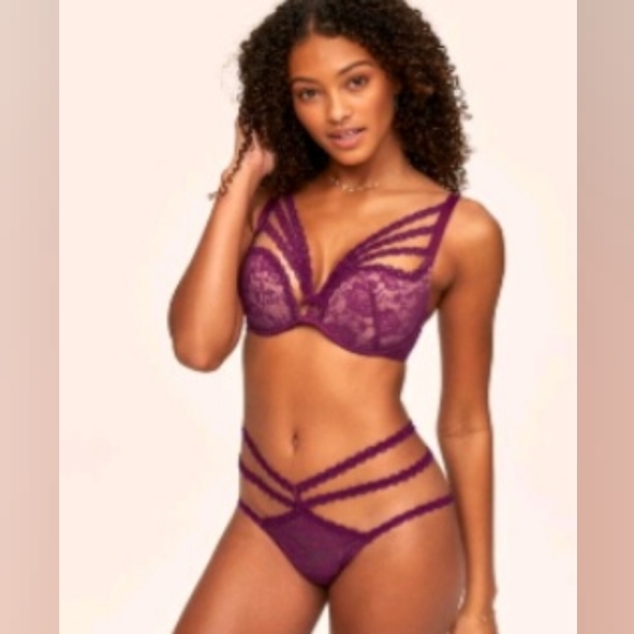 Push-Up Bra and Panty Set - Picture 4 of 4